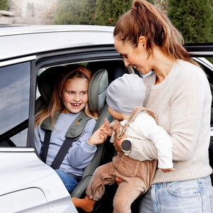 BeSafe Stretch 2 Car Seat - Fresh Black Cab-Car Seats-Fresh Black Cab- | Natural Baby Shower