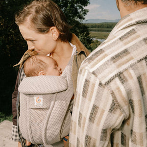 Ergobaby Omni Deluxe Mesh - Pearl Grey-Baby Carriers-Pearl Grey- | Natural Baby Shower