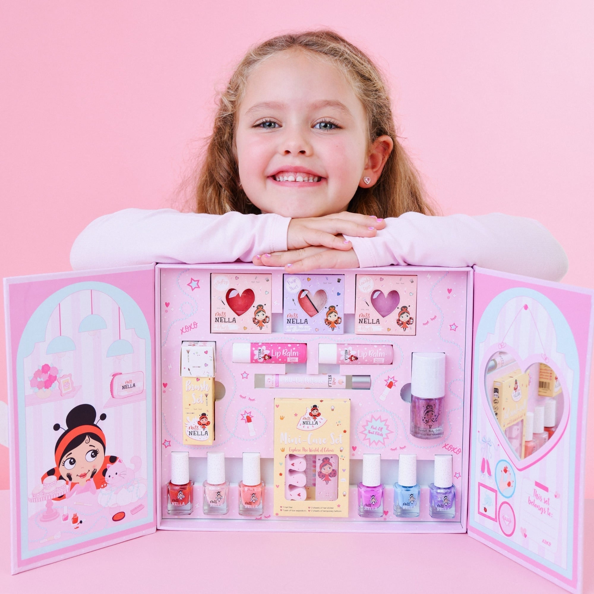 Çocuk Makyaj Ürünleri