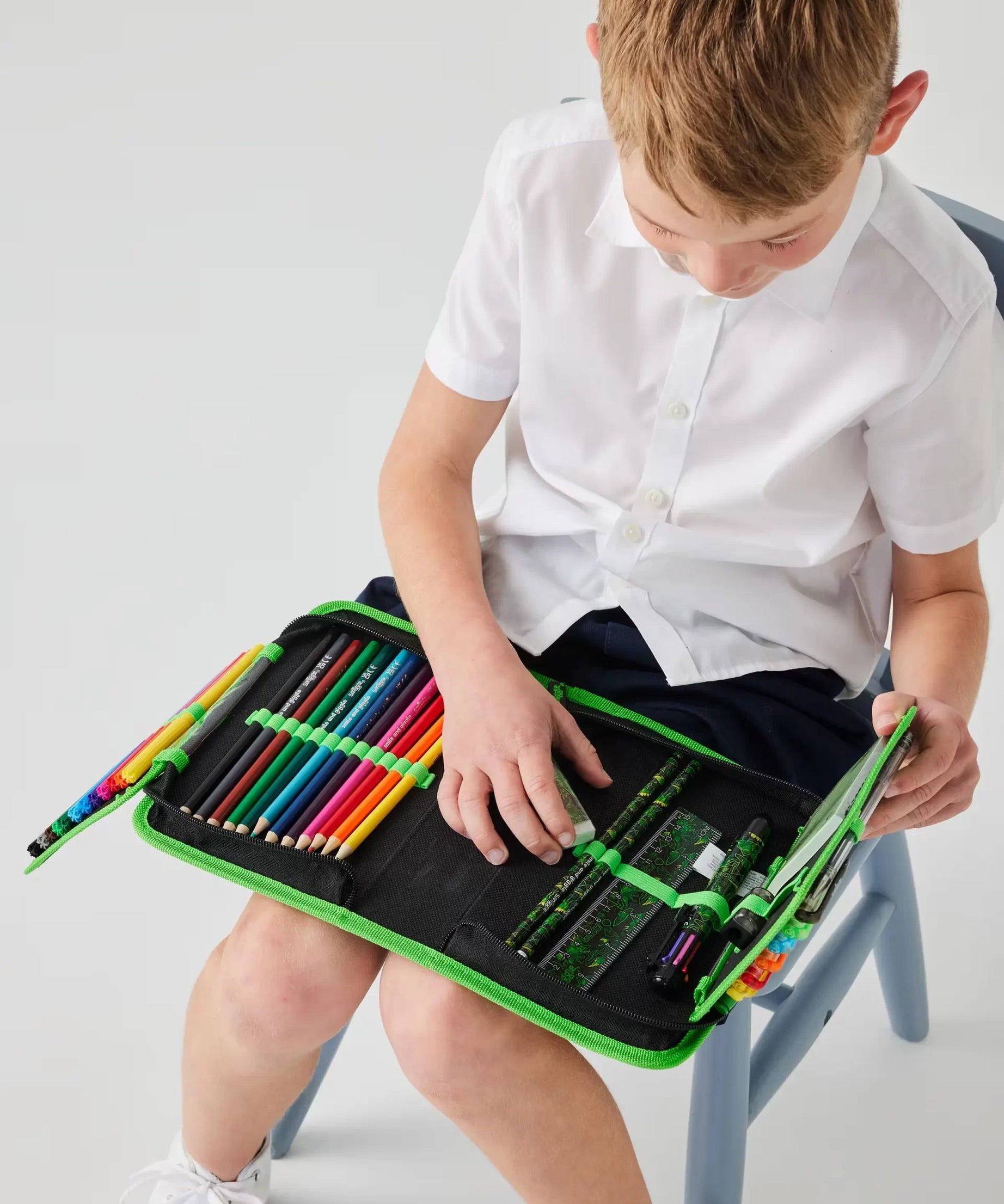 Smiggle - Wild Side Dino Kalem Kutusu ve Kırtasiye Seti-Dinossi