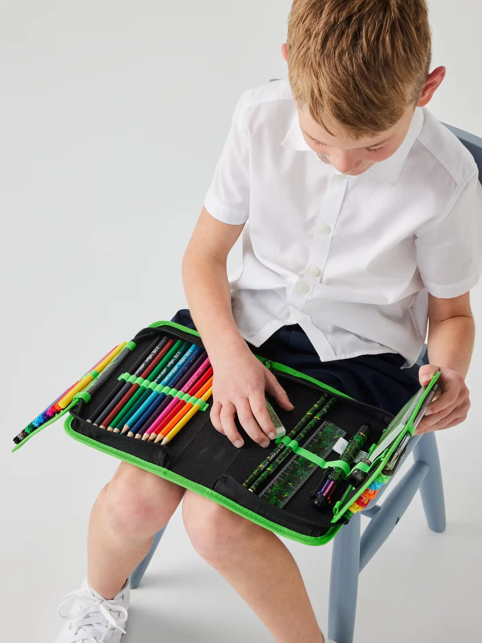 Smiggle - Wild Side Dino Kalem Kutusu ve Kırtasiye Seti-Dinossi