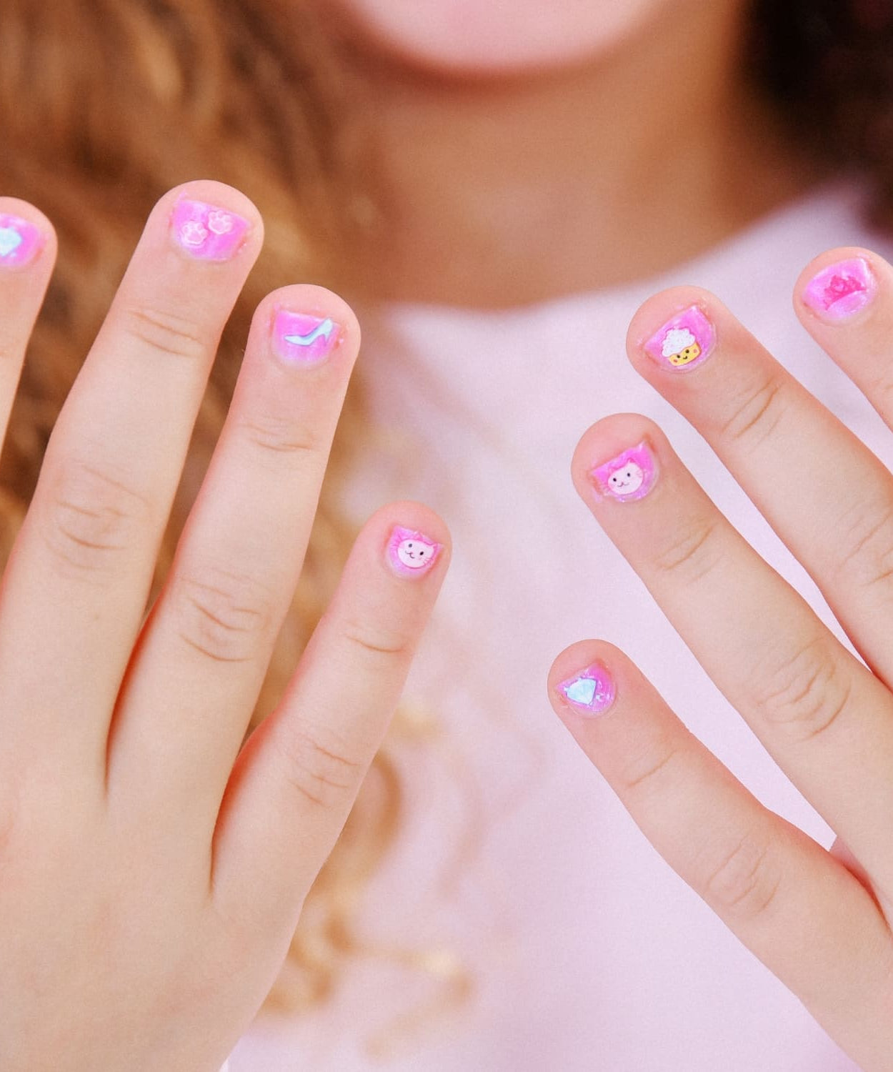 Miss Nella - Самые популярные наклейки для ногтей