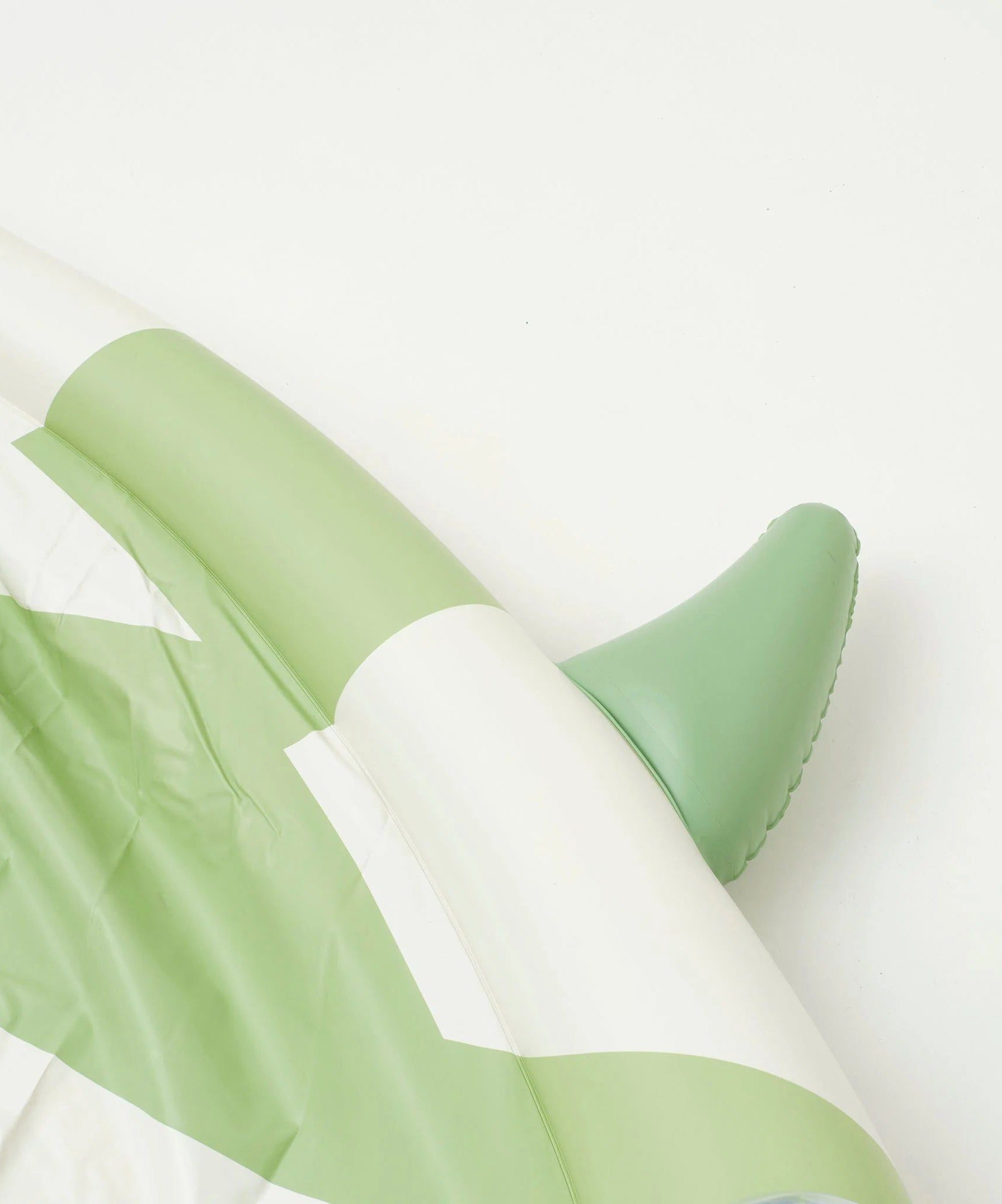 Sunnylife - Canavar Monty Püskürtmeli Su Kayma ve Slayt-Dinossi