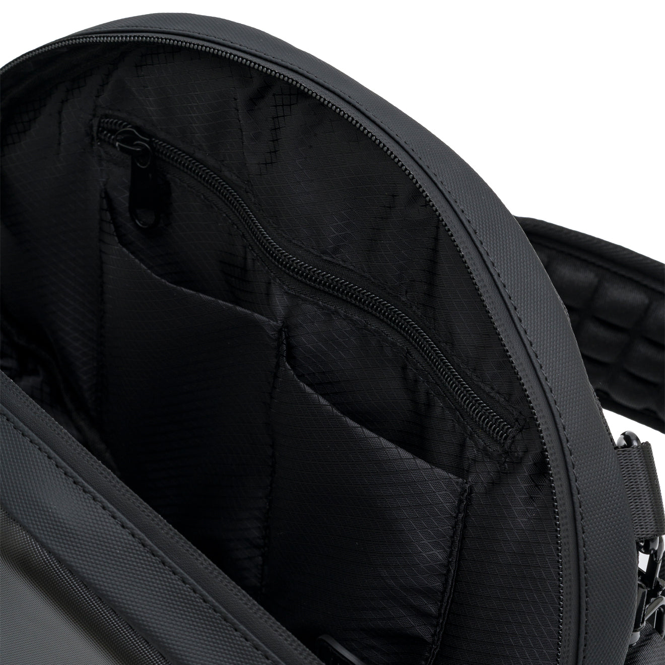 iPixi – Светодиодная сумка с титановыми защитами для плеч и поясницы