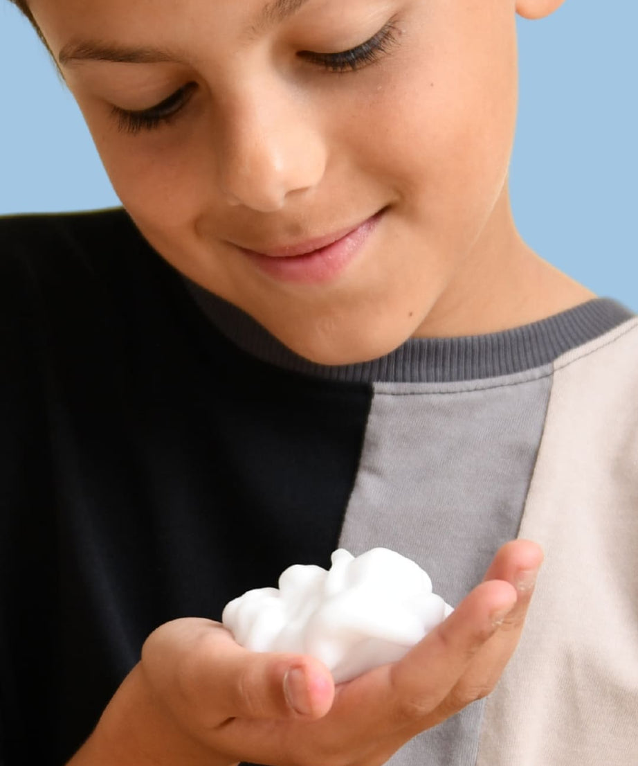 Lav Kids - Детский гель для душа в форме пены