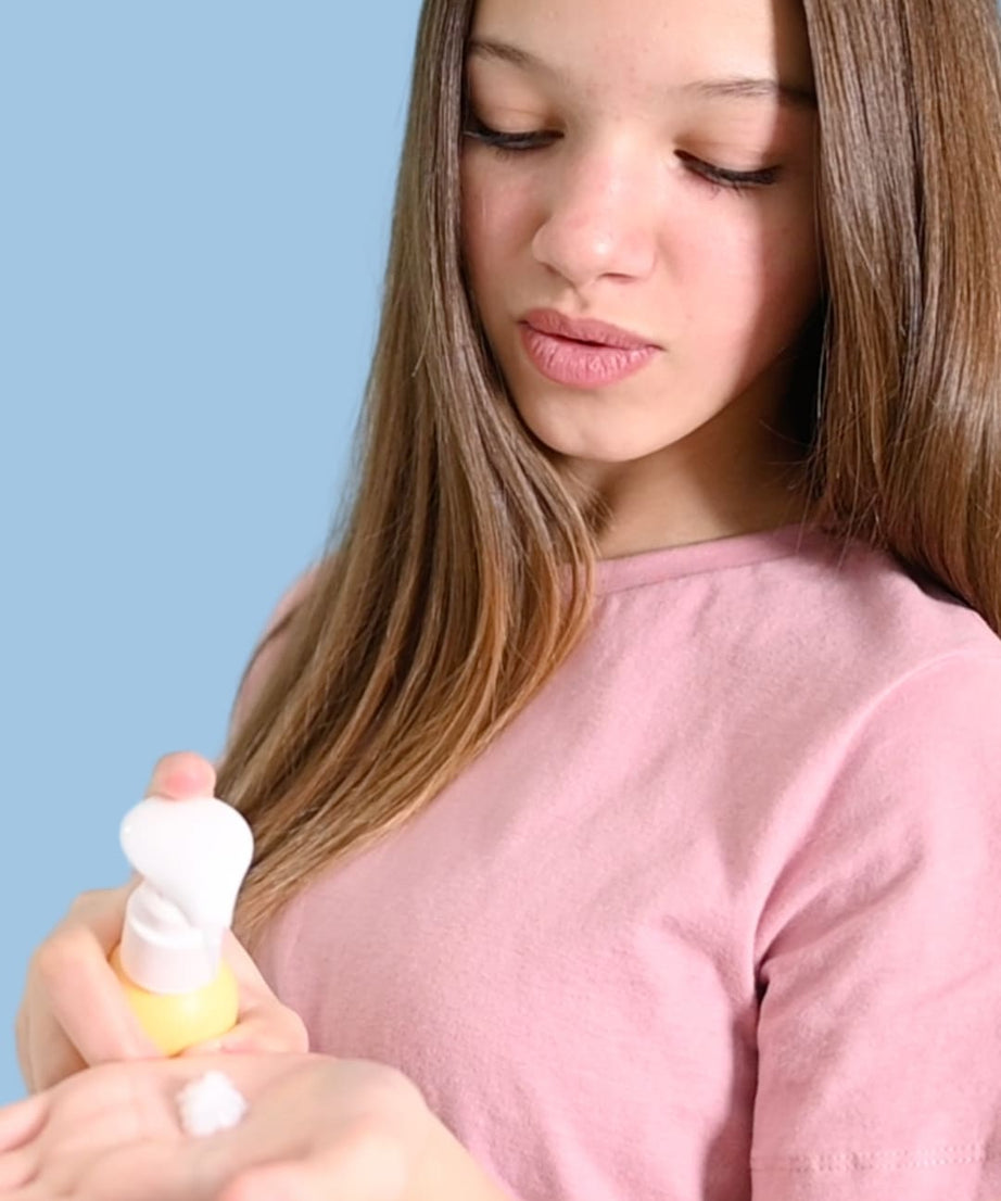 Lav Kids - Детская несмываемая пенка для волос с увлажнением