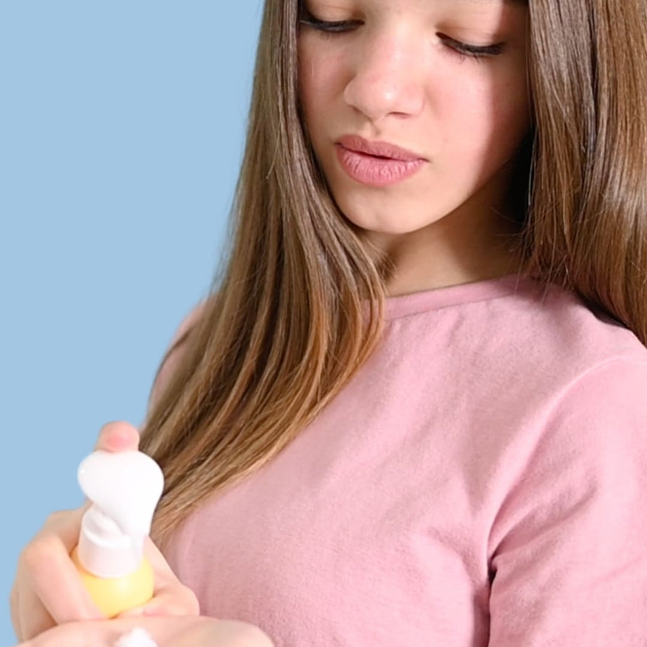 Lav Kids - Детская несмываемая пенка для волос с увлажнением