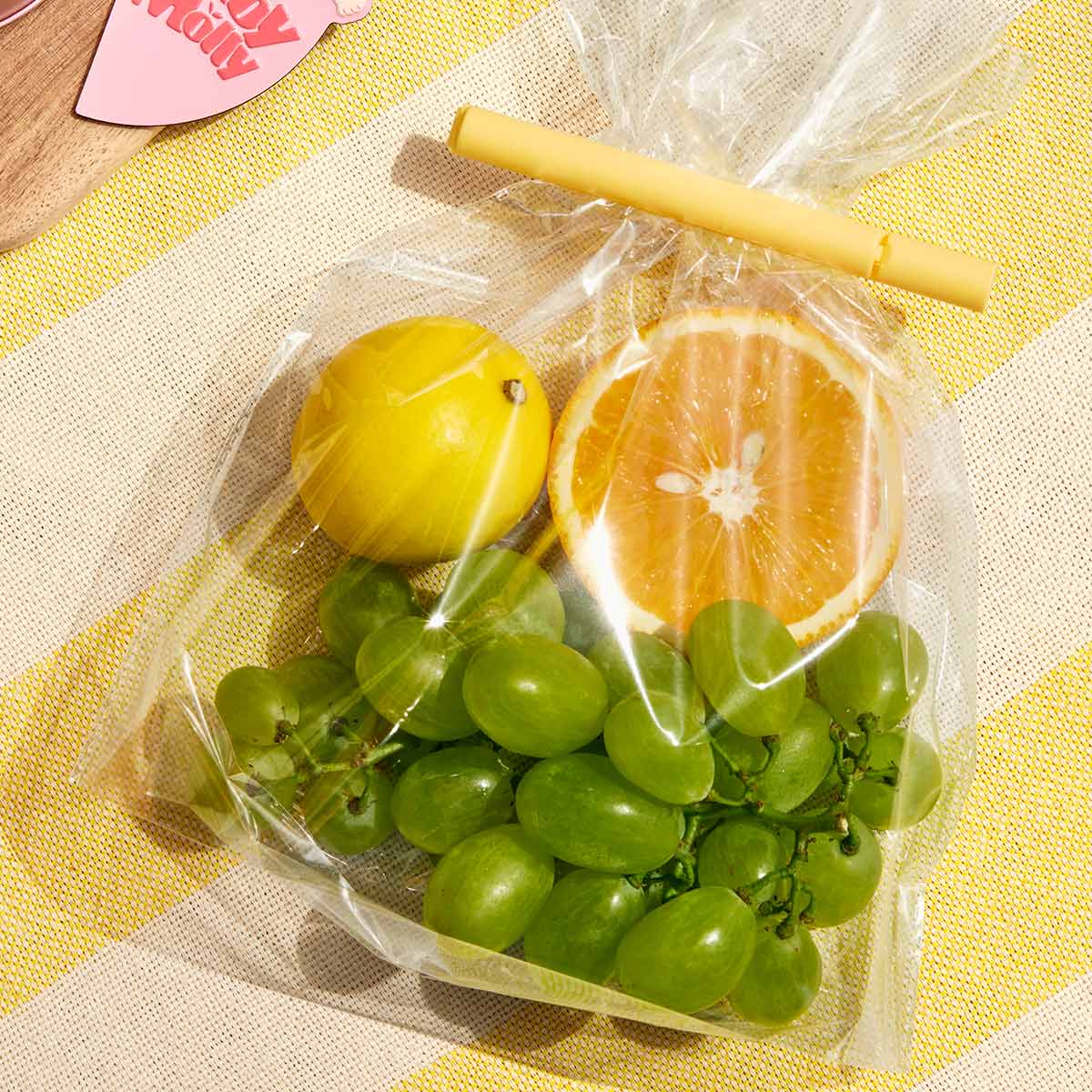 Pop Mart - Оригинальный набор с магнитным замком для хранения слепого бокса серии Baby Molly с фруктовым ароматом