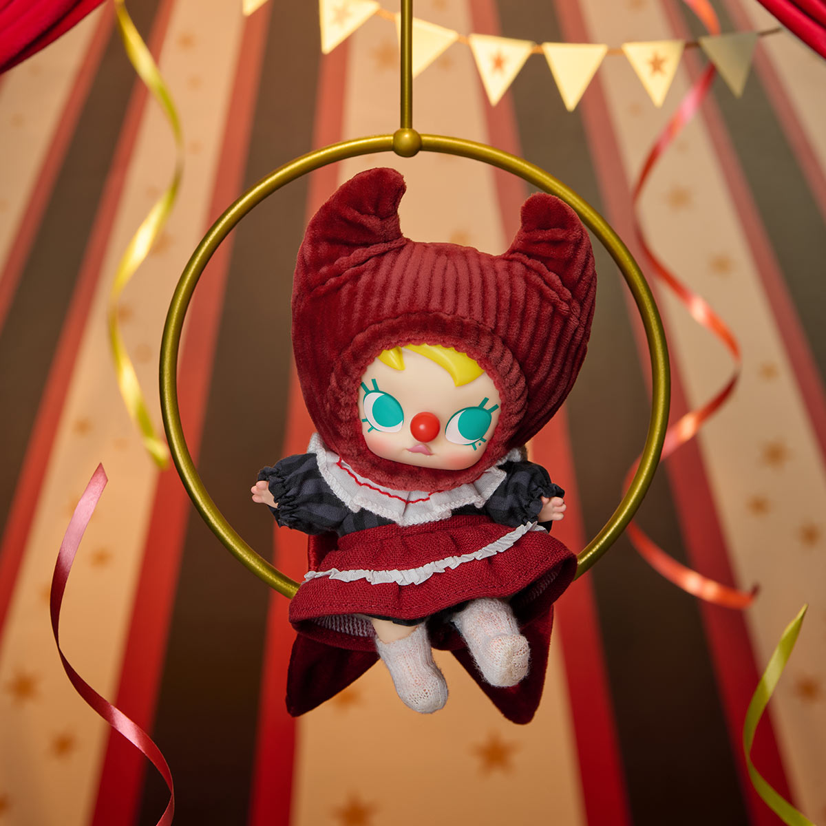 Pop Mart - Оригинальная серия Why So Özel Виниловая плюшевая кукла Сюрприз Слепой пакет