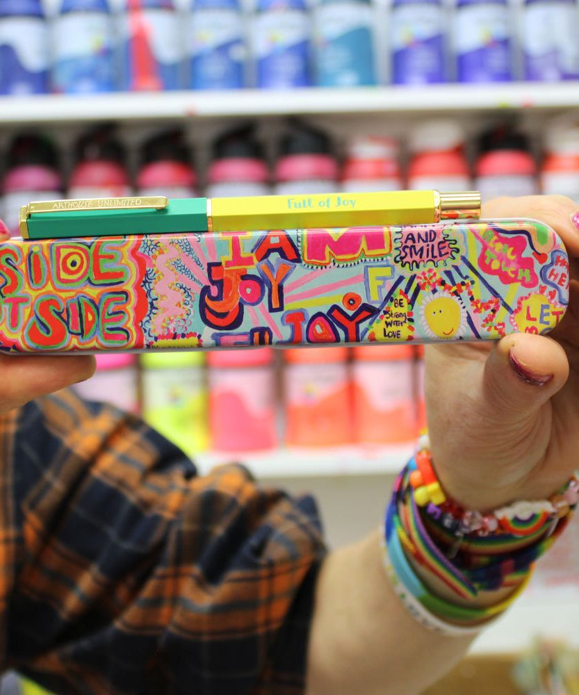 Portico Designs - Arthouse Unlimited Ручка шариковая в коробке, полная радости