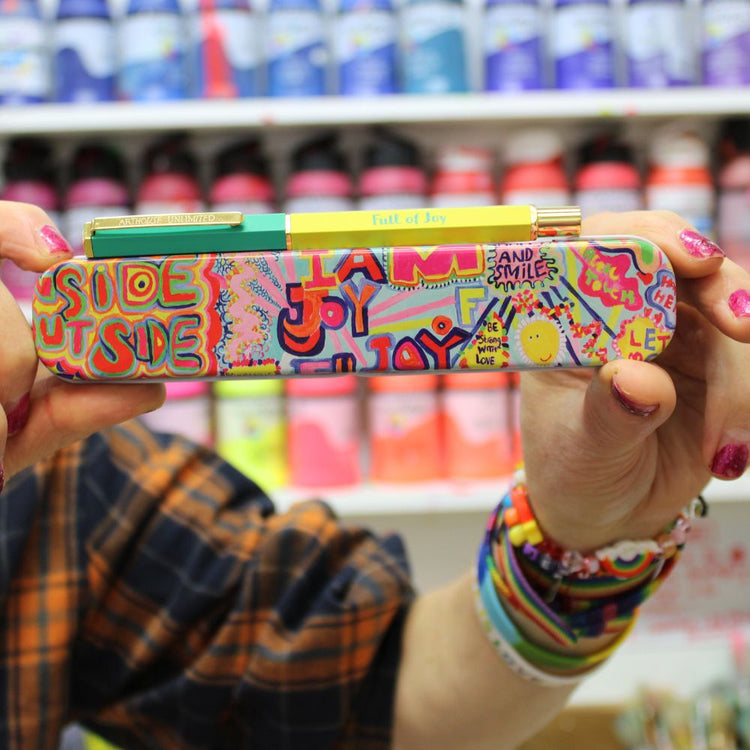 Portico Designs - Arthouse Unlimited Ручка шариковая в коробке, полная радости