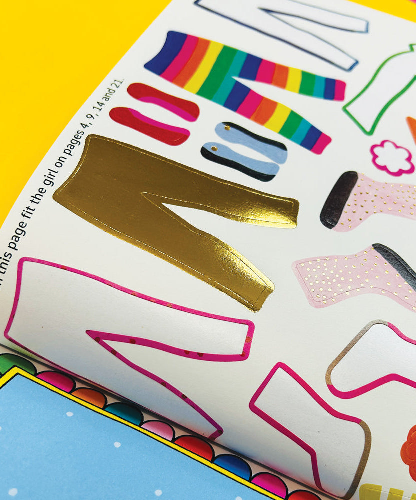 Rachel Ellen - Книга для раскрашивания и занятий Grl Pwr Çıkartma Sahnesi