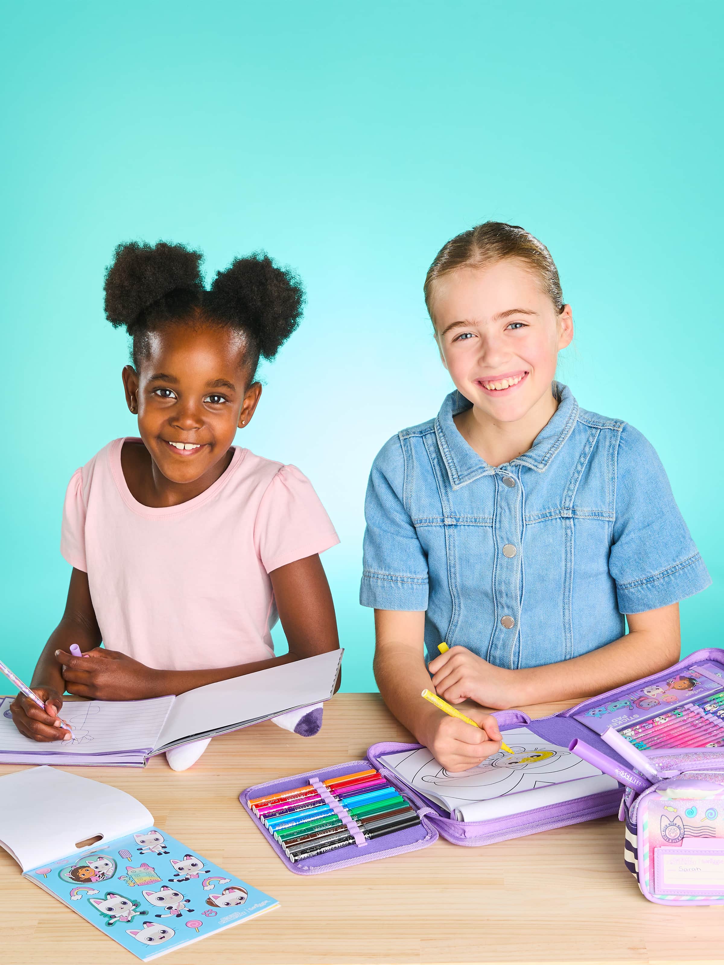 Smiggle - Пенал и канцелярский набор Gabbys Dollhouse