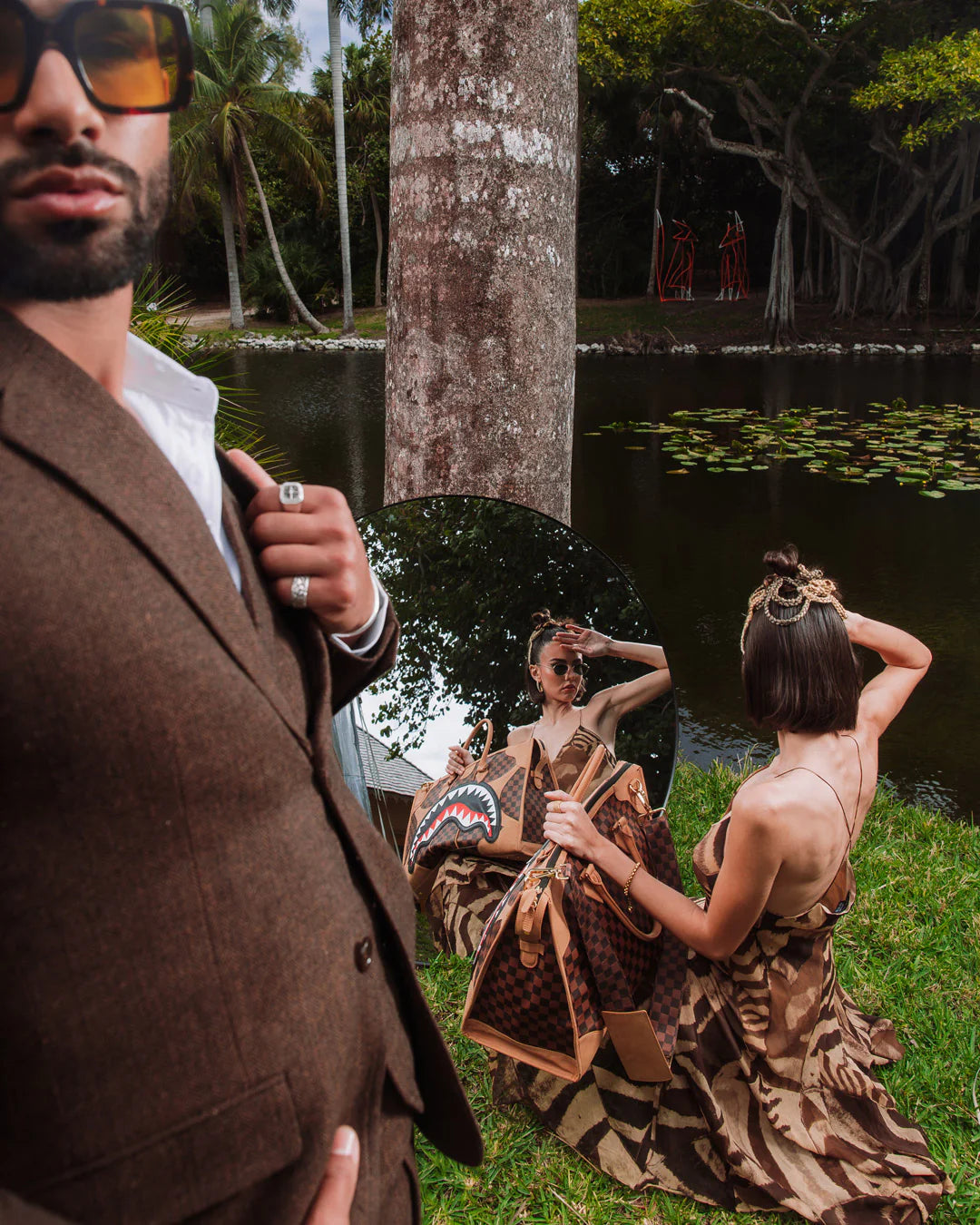 Sprayground - Сумка-даффл Hennyville Piramit