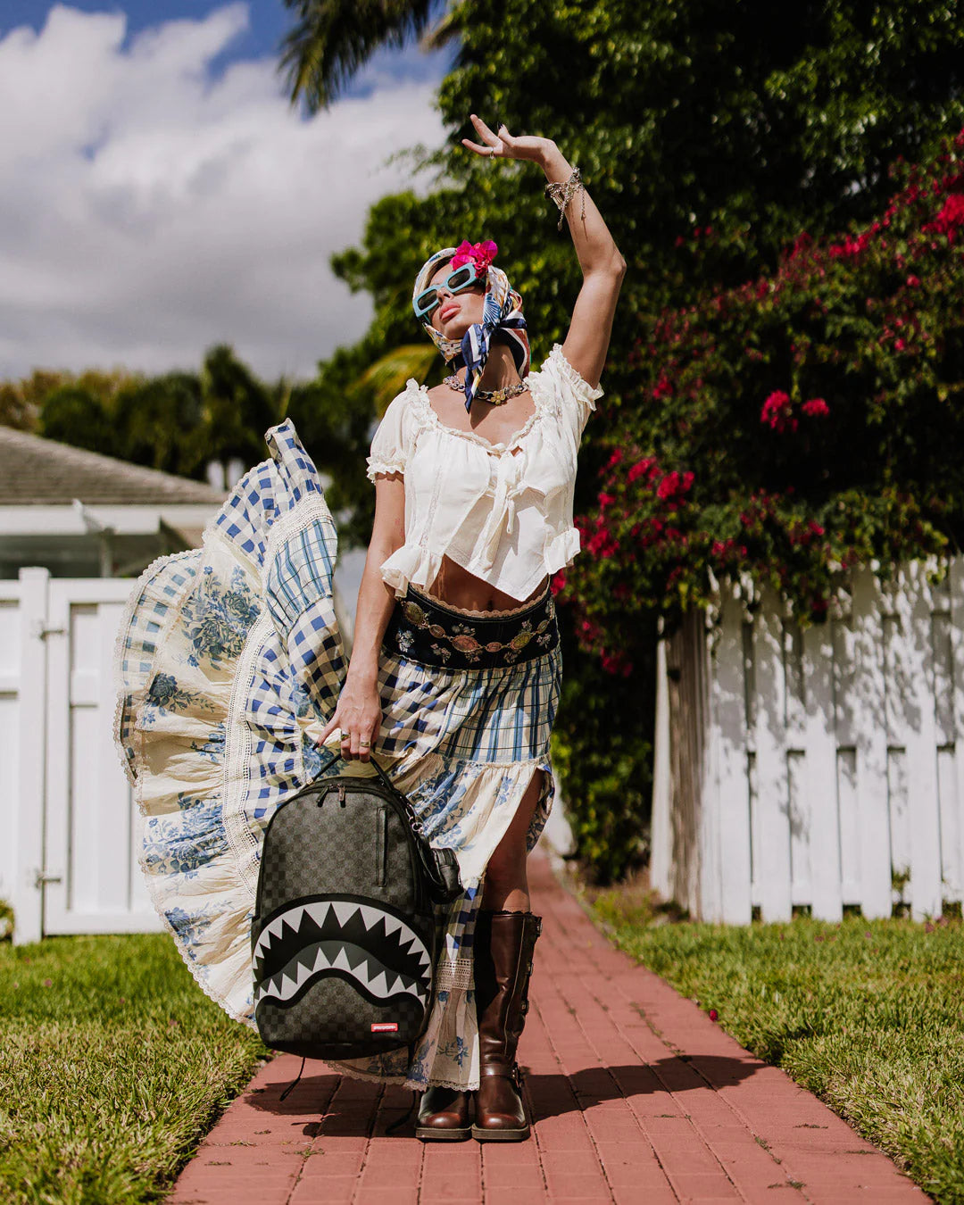 Sprayground - Рюкзак с акулами Lights Out Paris