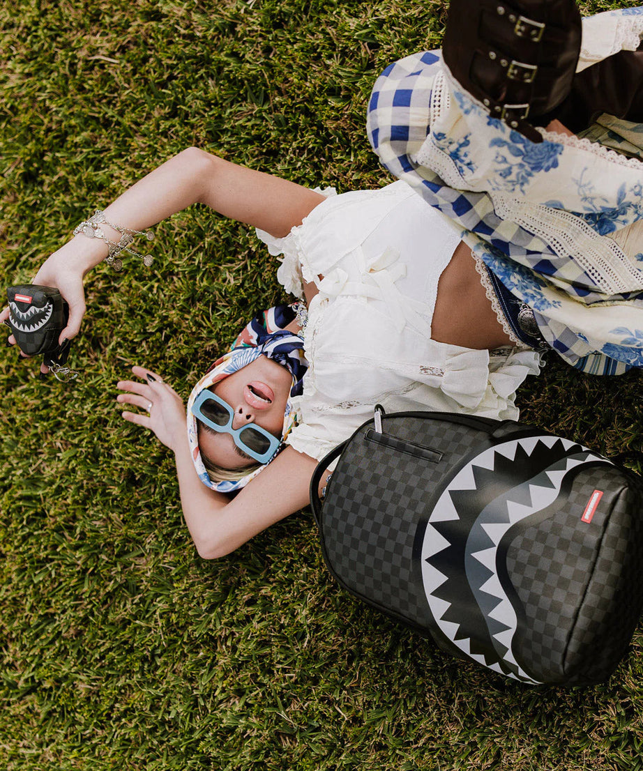 Sprayground - Рюкзак с акулами Lights Out Paris