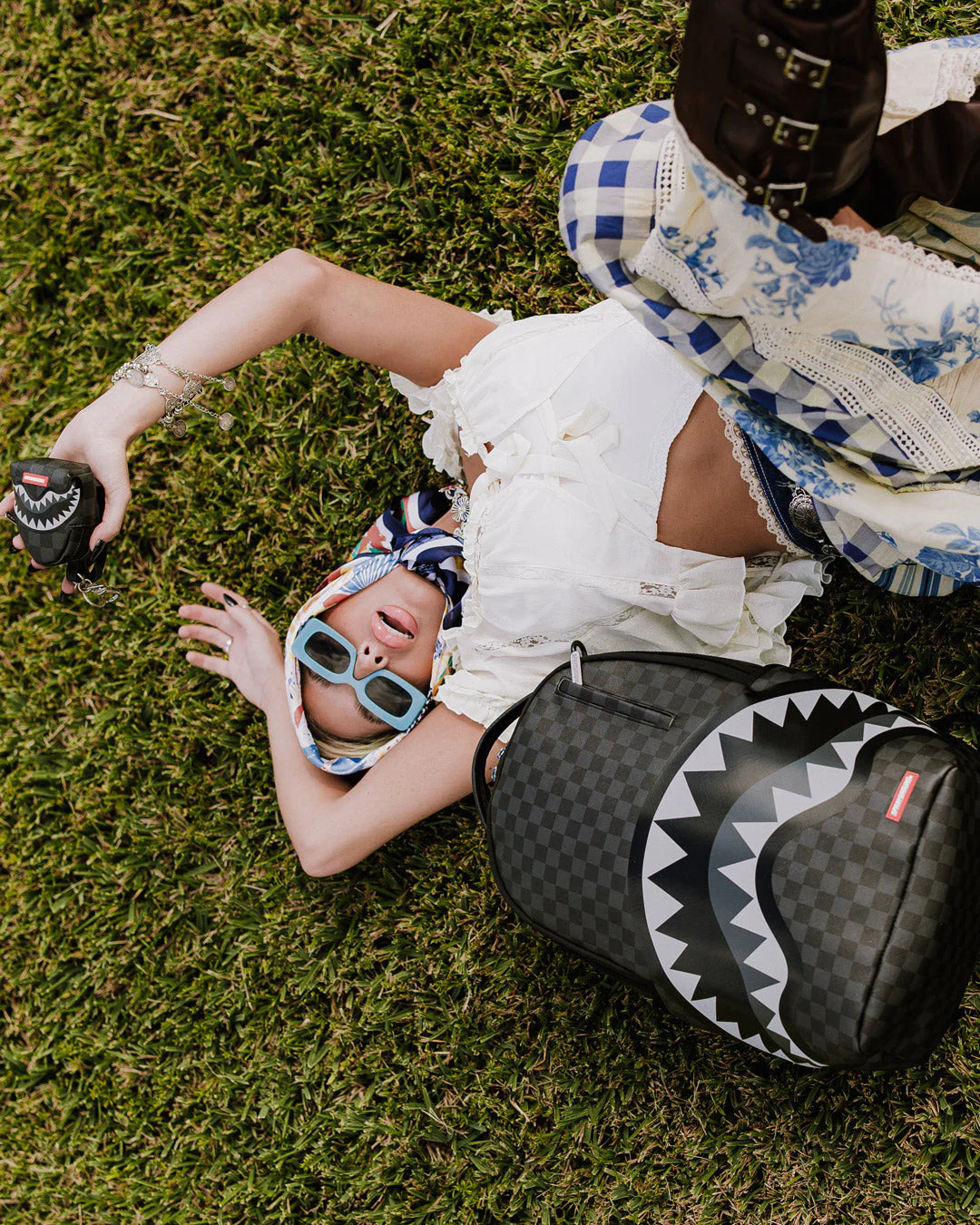 Sprayground - Рюкзак с акулами Lights Out Paris