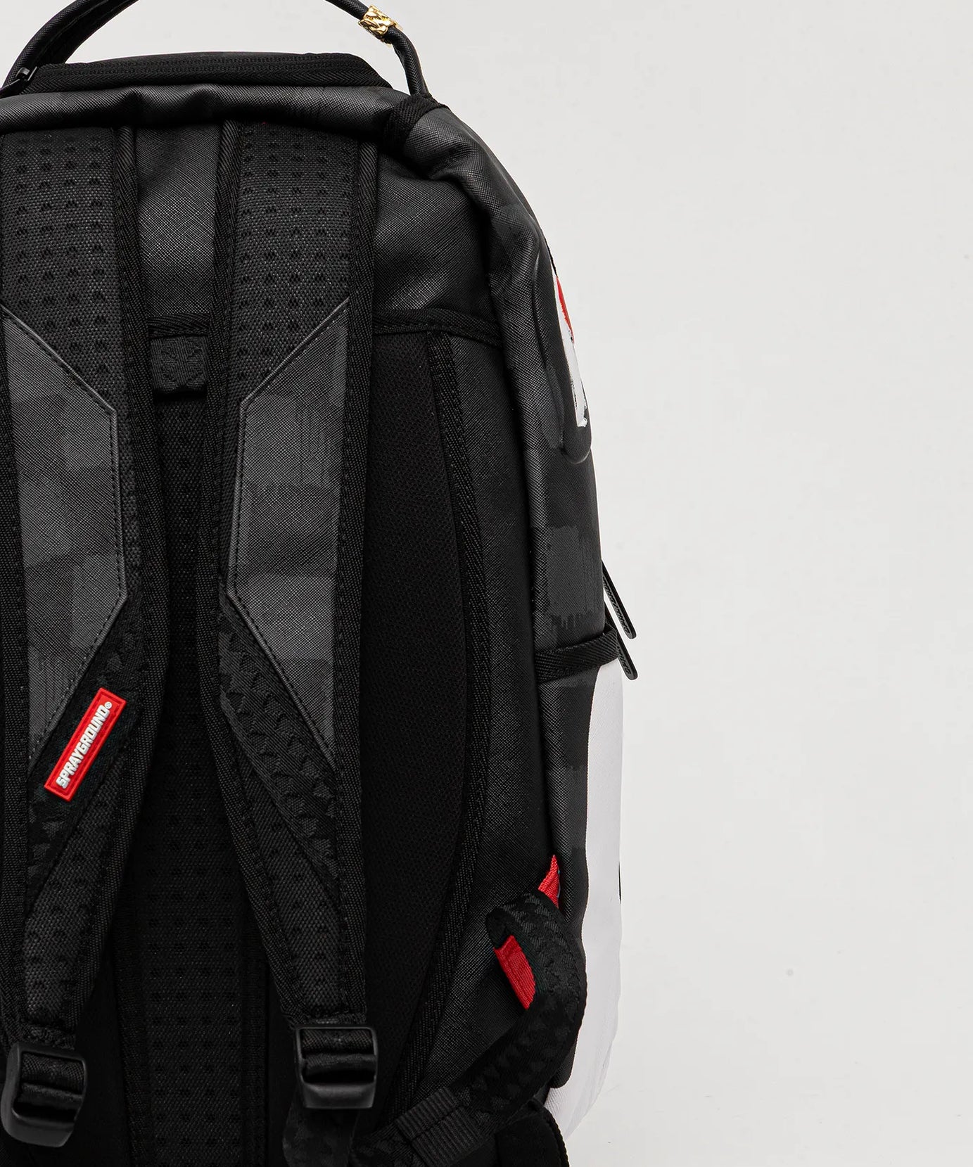 Sprayground - Рюкзак Snoopy Painting Shark Dlxsv