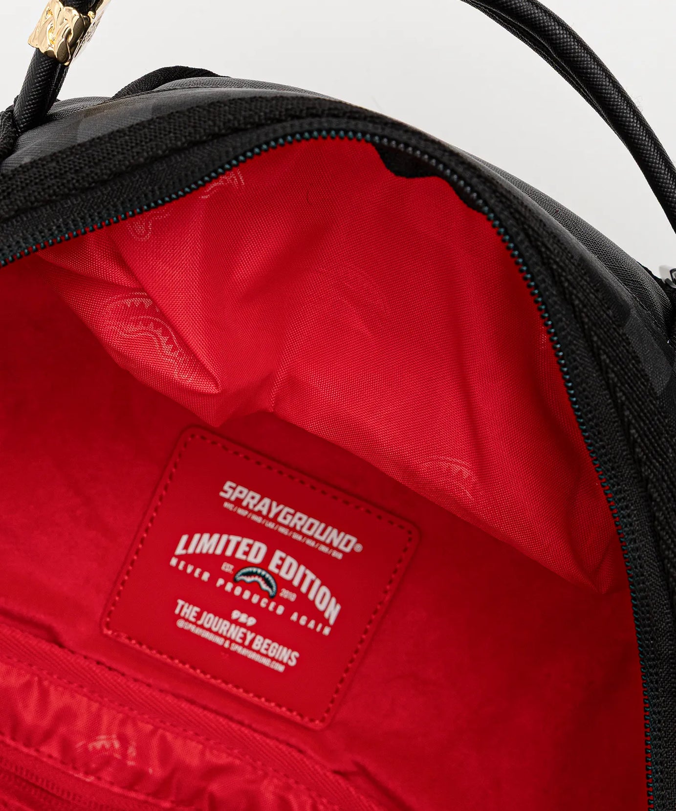 Sprayground - Рюкзак Snoopy Top Shark Money Dlxsv