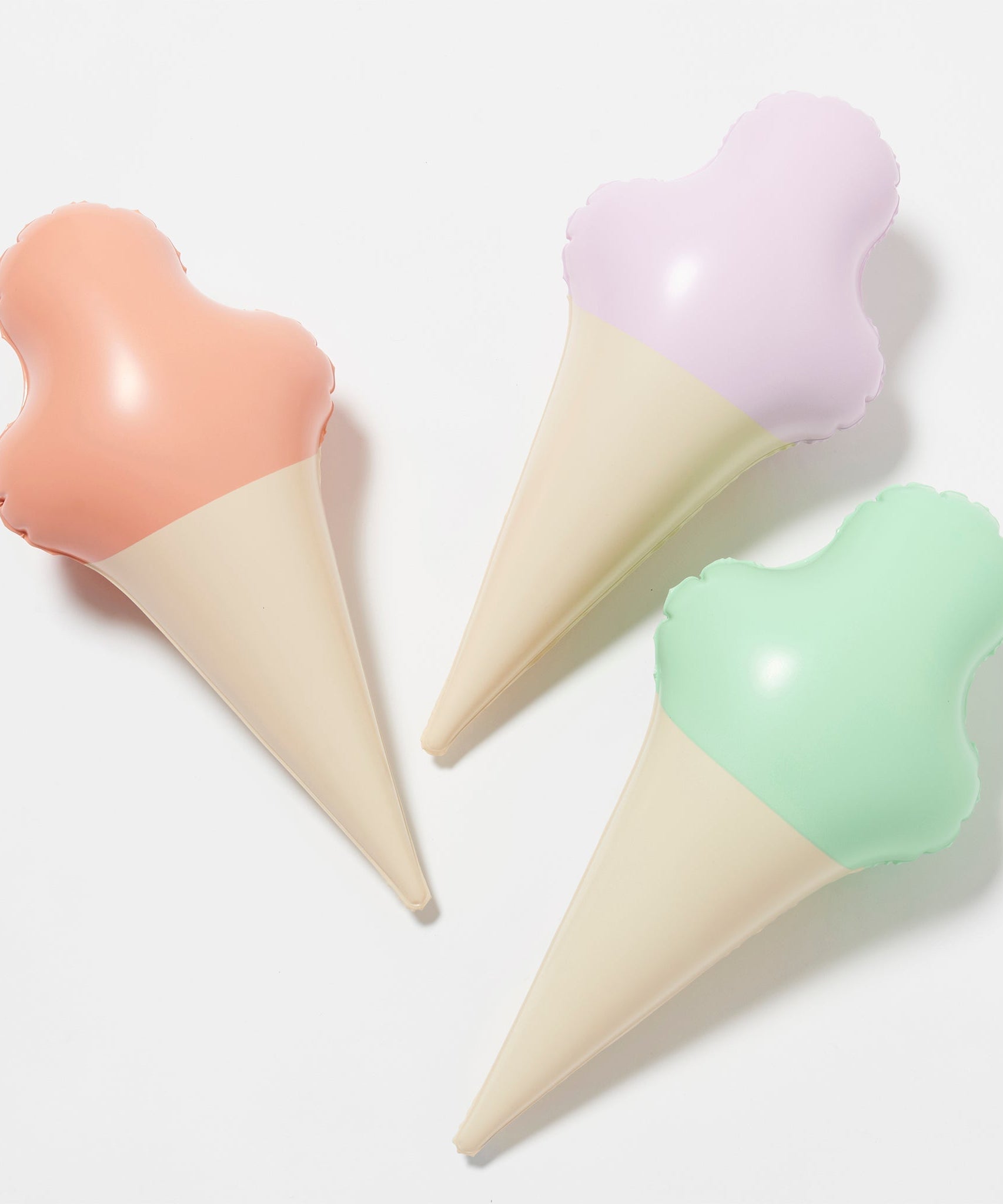 Sunnylife - Детский пляжный и садовый надувной игровой набор "Мороженщик"