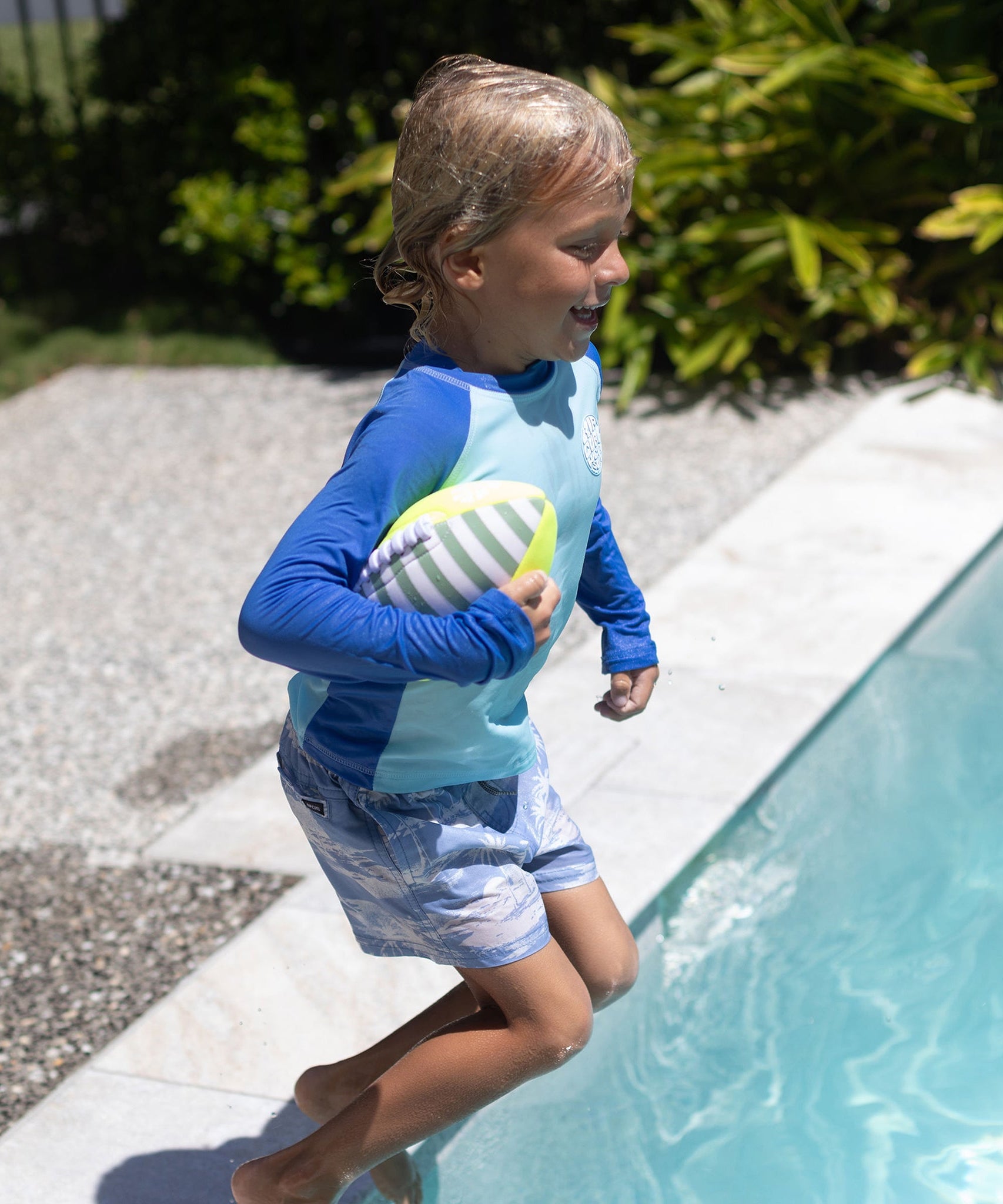 Sunnylife - Неопреновый мягкий пляжный мяч