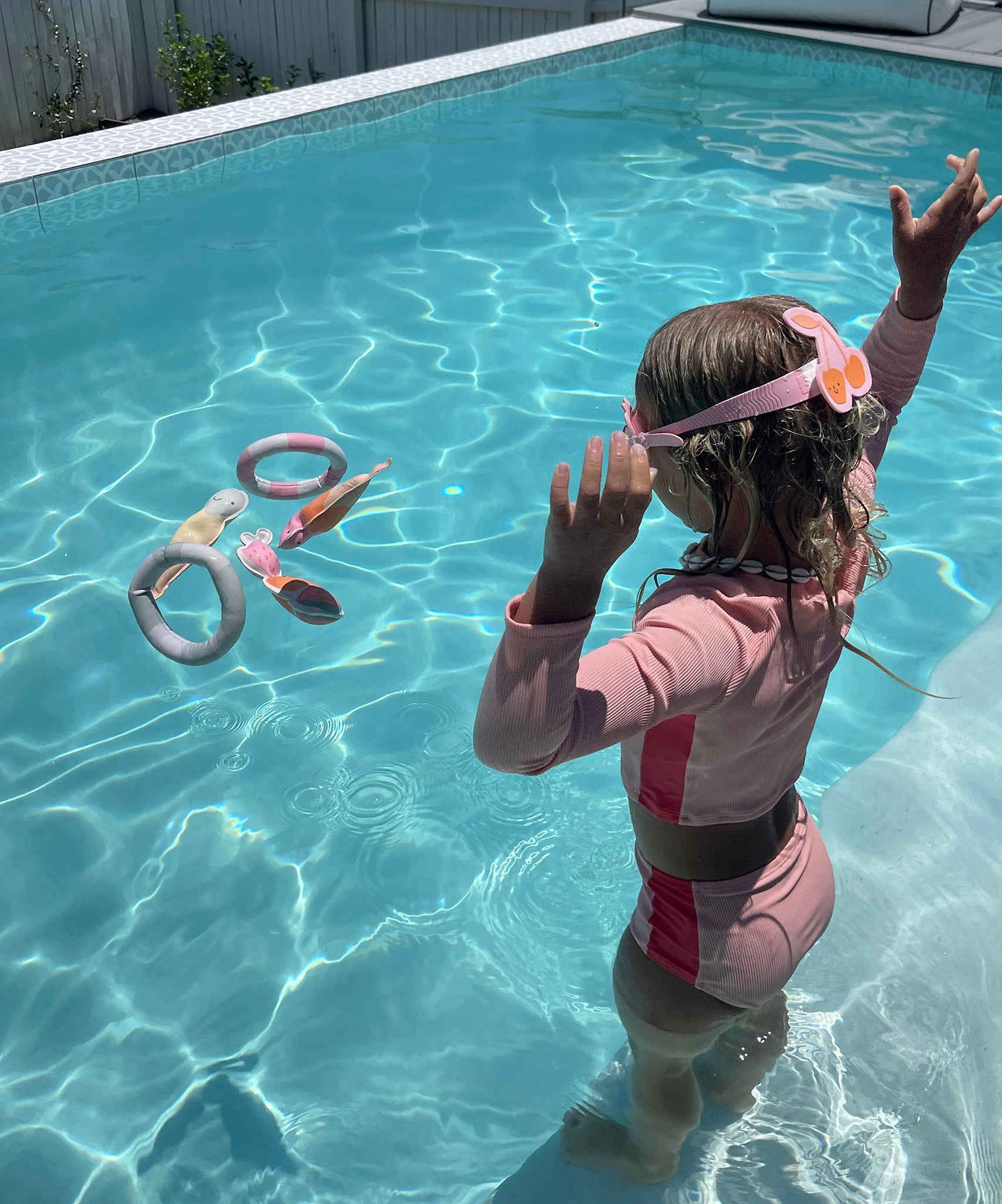 Sunnylife - Cotton Candy Игрушки для плавания и ныряния в море и бассейне