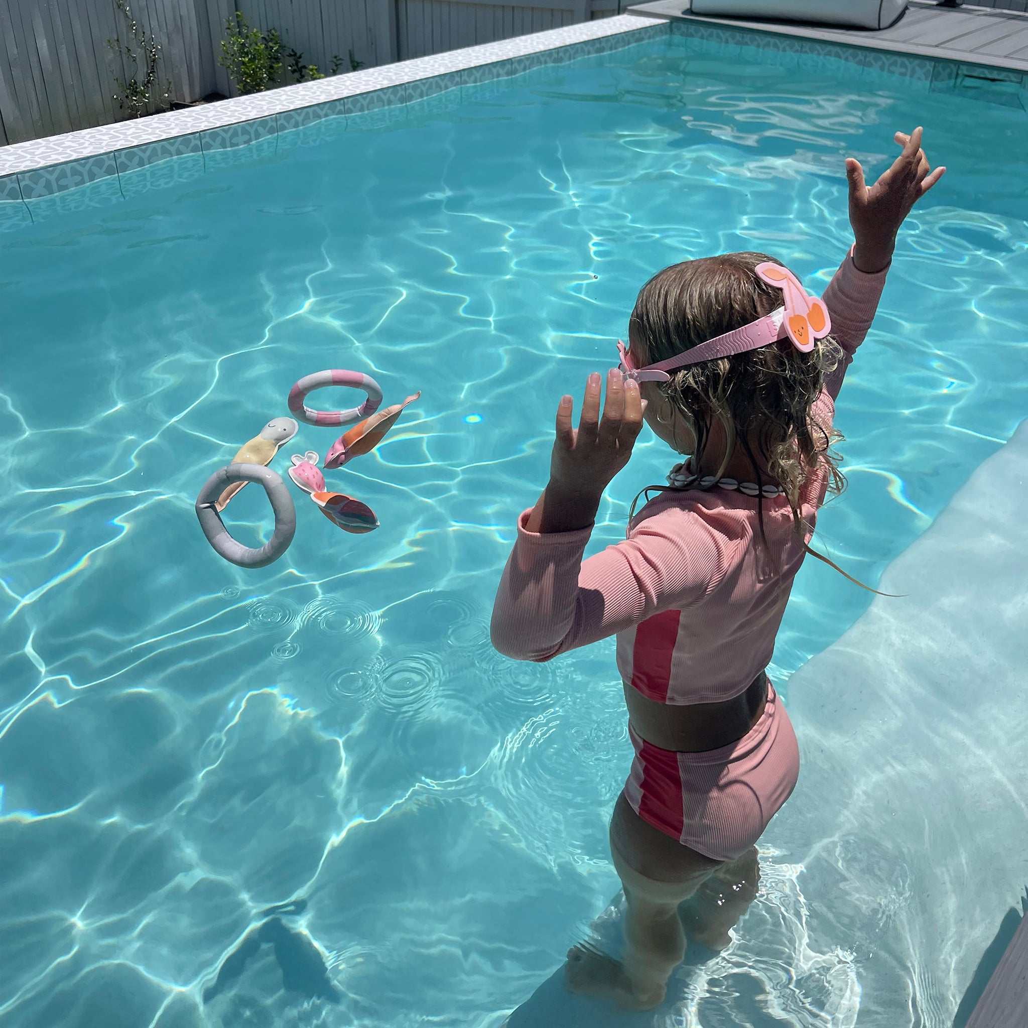 Sunnylife - Cotton Candy Игрушки для плавания и ныряния в море и бассейне