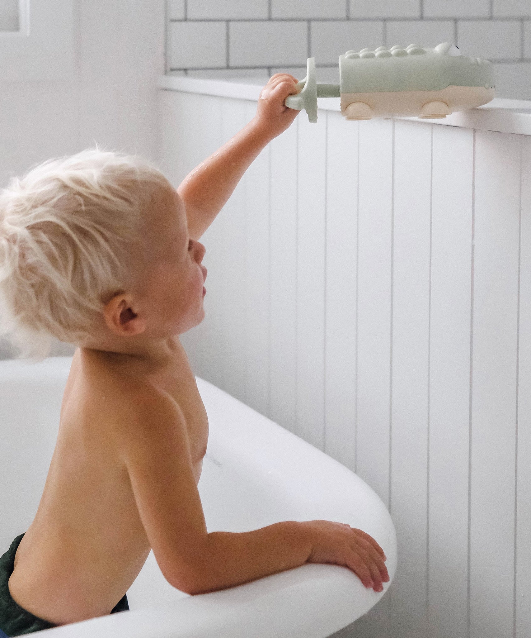 Sunnylife - Крокодил Детская Водяная Игрушка