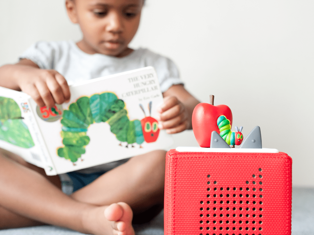 Tonies - Английский Эрик Карл Очень голодная гусеница и друзья звуковая фигурка