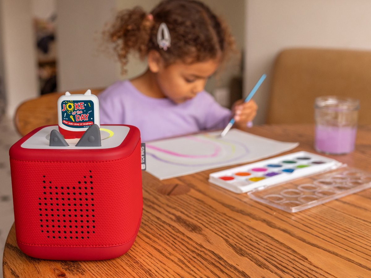 Tonies - Фигура дня с ежедневной обновляемой английской шуткой