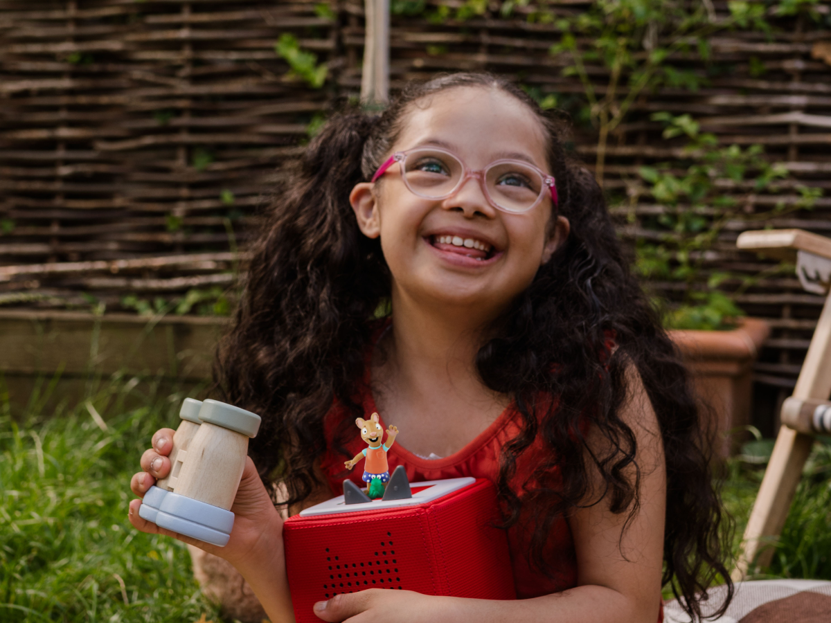 Tonies - Пип и Пози: Фигурка Пози с английской озвучкой